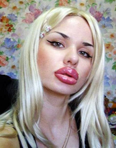 Eeeh, look at the bobby danglers on that !!!! Holy meat curtains batman !! holy shit!! Damn those <b>pussy lips</b> are so fucking sexy! Watch Largest Labia - Longest <b>Pussylips</b> Ever - <b>Pussy Lips</b> video on xHamster - the ultimate selection of free Pussy hardcore <b>porn</b> tube movies!. . Biggest lips porn